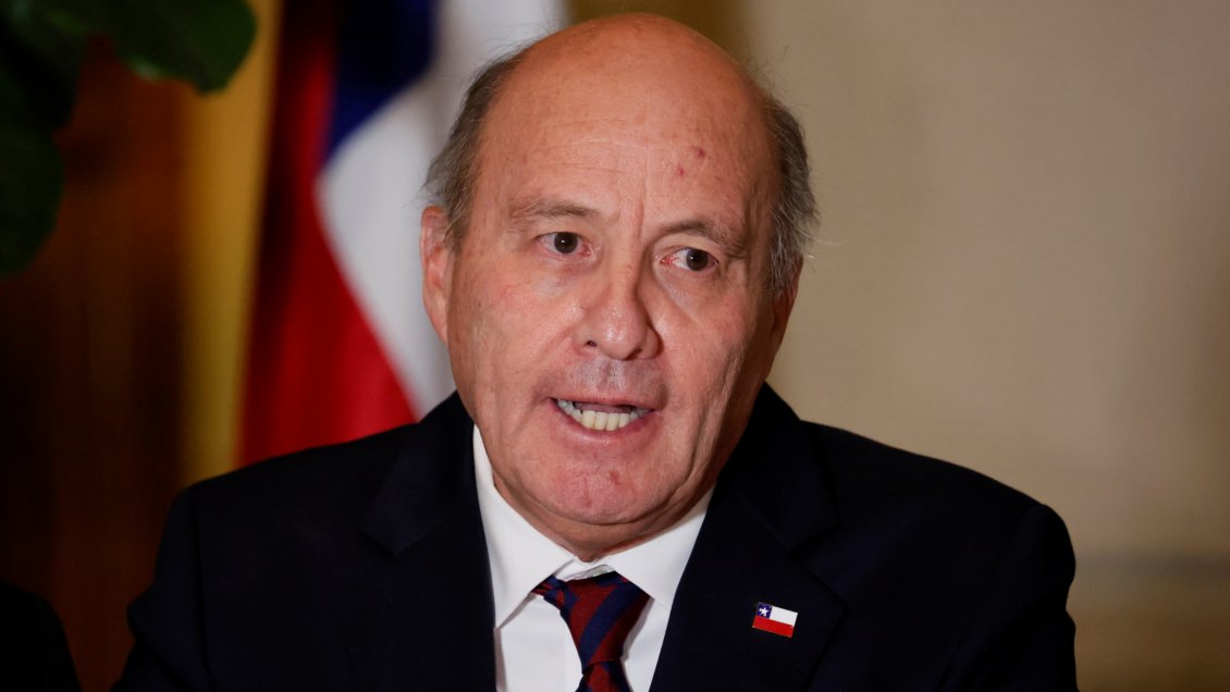 Pese a descuelgues, Quiroz tiene 