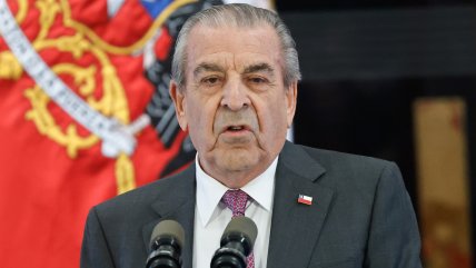  Frei respaldó megarreforma del Gobierno  