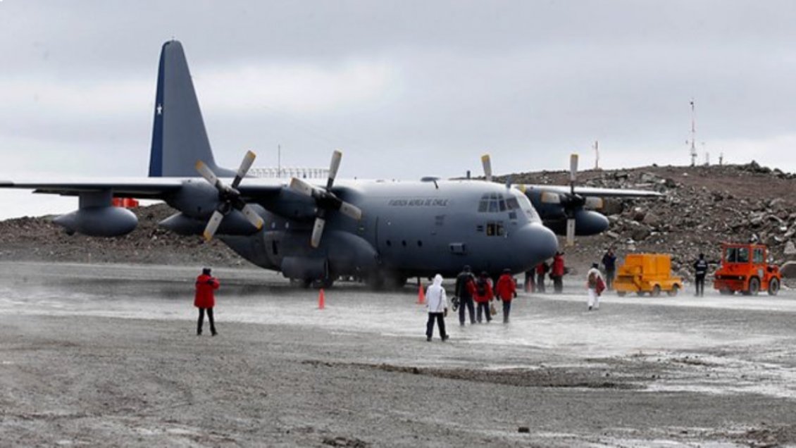 Justicia absolvió a los seis oficiales de la FACh acusados por tragedia del Hércules C-130