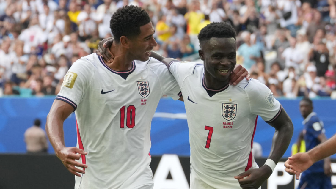 Bellingham anotó un golazo para cerrar el triunfo de Inglaterra sobre Francia