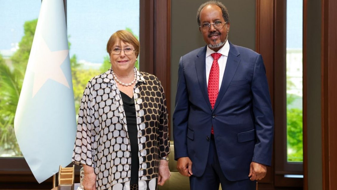 Bachelet se reunió con el presidente de Somalia en su campaña para liderar la ONU