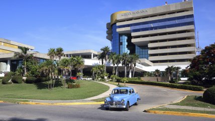   Cadena española Meliá cierra todos sus hoteles en Cuba: 