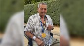 Emotivo momento: Pedro Porro le llevó a su abuelo la medalla de campeón del mundo