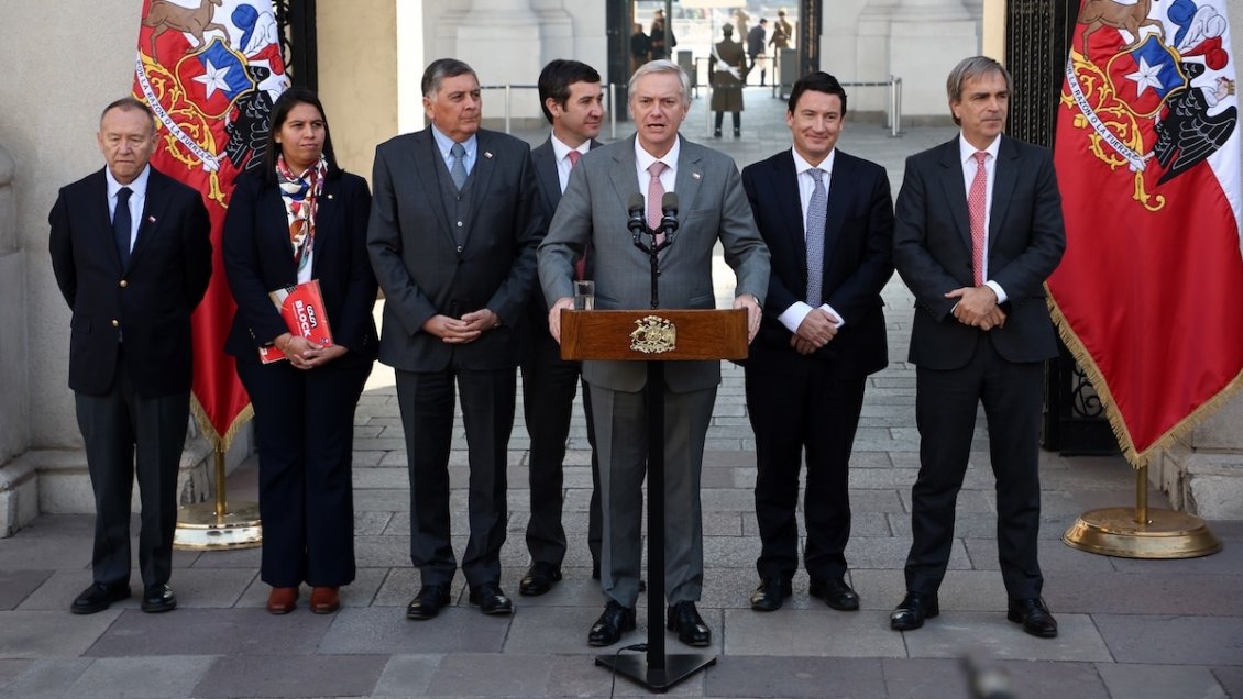 Kast citó a los partidos del oficialismo en La Moneda para aplacar tensiones internas