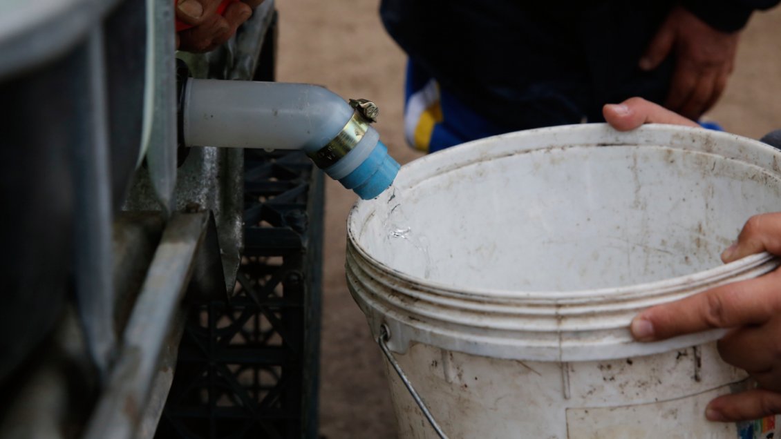 Región de Coquimbo: Habitantes enferman tras beber agua de lluvia ante prolongado corte