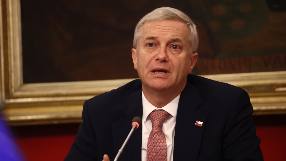 Kast cenó con timoneles oficialistas para rencauzar la agenda legislativa y las relaciones internas