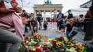 Berlín se llena de flores por homenaje a víctimas de atropello múltiple durante marcha LGBTI+