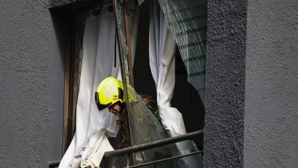  Femicidio frustrado en Santiago: Hombre quemó a su expareja y a una sobrina 