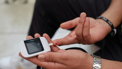  Comisión de Salud pidió al Minsal investigar robos y venta ilegal de monitores de glucosa  