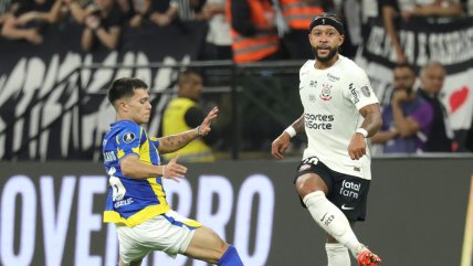   Pizarro vio desde la banca la eliminación de Rosario Central ante Corinthians en la Libertadores 
