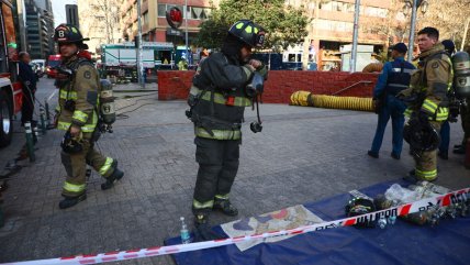 Incendio obligó a Metro a cerrar estación Santa Ana de la Línea 5