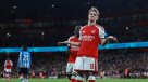 Arsenal comenzó la defensa del título en la Premier con triunfo ante el ascendido Coventry