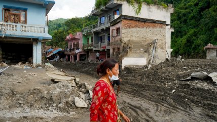   China niega falta de transparencia sobre la riada tras acusaciones de censura y bulos 