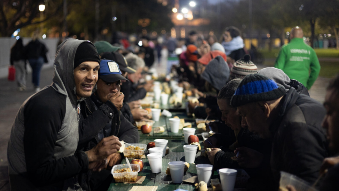 La pobreza urbana en Argentina trepa al 32,3% en el primer semestre de 2026