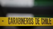 Estación Central: Auto pasó luz roja y terminó volcado y sin techo
