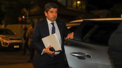   Diputado Daniel Valenzuela denunció ataque a su vehículo en Providencia 