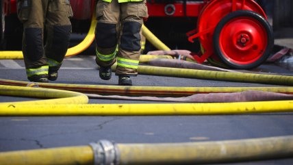 Hombre fue hallado muerto tras incendio que destruyó dos casas en Pudahuel